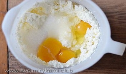 Hogyan kell főzni a legfinomabb sajttorta a sütőben egy lépésről lépésre recept fotók (sütő) Hogyan kell főzni a legfinomabb sajttorta a sütőben egy lépésről lépésre recept fotók