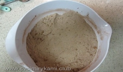 Hogyan kell főzni a legfinomabb sajttorta a sütőben a lépésről lépésre recept fotókkal (fotó) Hogyan kell főzni a legfinomabb sajttorta a sütőben egy lépésről lépésre recept fotók