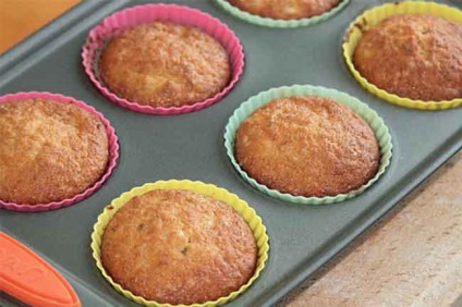 Főzni a csokitorta a sütőben egy egyszerű, lépésről lépésre recept fotókkal (szakács) Főzni a csokitorta a sütőben egy egyszerű, lépésről lépésre recept fotókkal