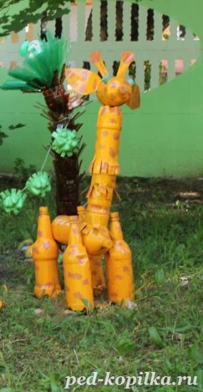 Hogyan készítsünk egy zsiráf a műanyag palackok lépésről lépésre útmutató - Primorsko-Akhtarsk