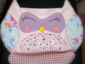 Hogyan varrni párnán foltok (párna) Hogyan kell varrni egy párnát patchwork