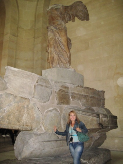 Amint meglátogattam a fő múzeum a világon - a Louvre (Louvre) Amint meglátogattam a fő múzeum a világon - a Louvre