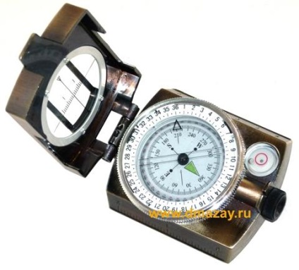 Iránytű áramlástechnikai mérnöki fém egy nagyító és egy vonal a gyűrű Fedél (derék) Iránytű áramlástechnikai mérnöki fém egy nagyító és egy vonal a derék tasak