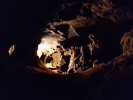 Piros barlang (Krím) fotók, hogyan lehet egy turista Magyarországon