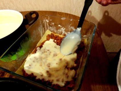 Lasagna hússal - a mester osztály recept egy fotó