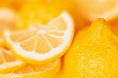 Lemon népi receptek és ellenjavallatok (citrom) Lemon népi receptek és ellenjavallatok