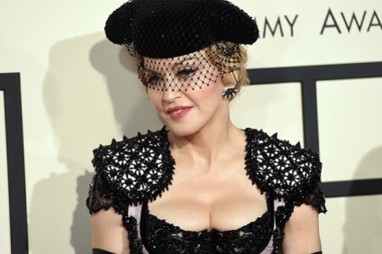 Madonna a Grammy-2015 Csak megigazította öltöny, pletyka
