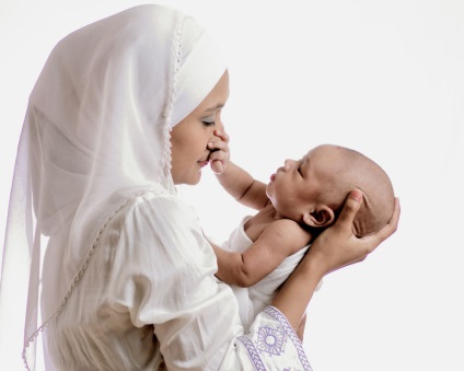 Rituálék szüléssel kapcsolatos borotválja a gyermek feje (7. rész) vhidzhabe حجاب