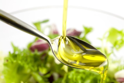 Оливкова олія від запорів корисні властивості і способи застосування