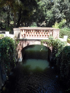 Park labirintus ort bcn, espanglish (egység vektor) Park labirintus ort barcelona, espanglish
