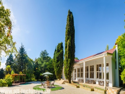 Park Hotel „tenger távolság” (Sochi nyaralás gyerekekkel) Park Hotel „távolság a tengertől”