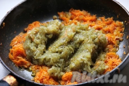 Pite savanyúsággal - recept fotókkal (uborka) Pite savanyúsággal - a recept egy fotó