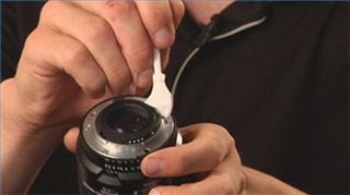 Megfelelő gondoskodás a digitális fényképezőgép