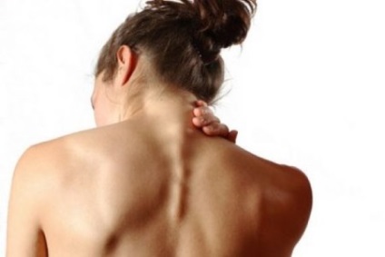 Támadás a degeneratív betegség lemez a nyaki és háti tünetek osztályok tetszik a fájdalom enyhítésére