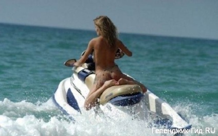 Szórakozás a Gelendzhik Beach (strand) Fun strandjain Gelendzhik
