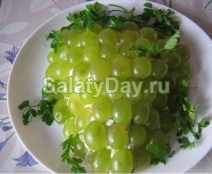 Saláta szilva és dió - jellegzetes íz recept fotókkal és videó