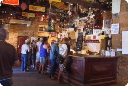 A legszokatlanabb pub a világ (51 fotó) () A legszokatlanabb pub a világ (51 fotó)