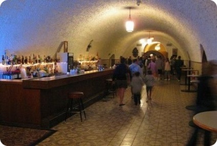 A legszokatlanabb pub a világ (51 fotó) () A legszokatlanabb pub a világ (51 fotó)