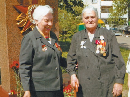 Egy idős férfi a lakásban nem az a hely - a társadalom (Maria Antonovna válaszolt) Egy idős férfi a lakásban nem az a hely - a társadalom