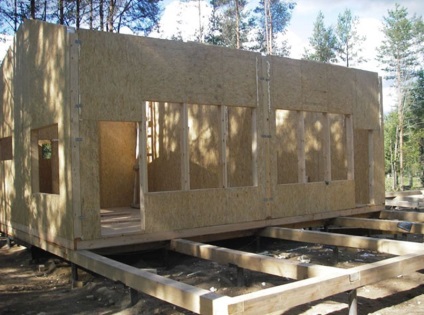 Az építés egy kocka ház saját kezűleg, lépésről lépésre (frame) Az építés egy kocka ház saját kezűleg, lépésről lépésre