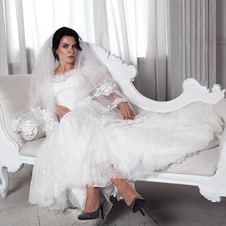 Esküvői Szalon Aelita @aelitaweddingsalon Instagram profilját, fotók - videók • gramosphere