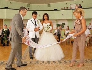Tanúk az esküvőn - a legjobb fiatal asszisztensek