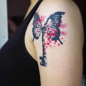 Tattoo kulcs értéke - a jelentését a szimbólum lányok és a fiúk