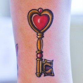 Tattoo kulcs értéke - a jelentését a szimbólum lányok és a fiúk