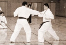 Hagyományos Karate - okinawai Karate