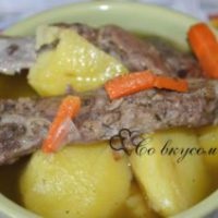 Párolt sertésborda burgonyával - lépésről lépésre recept fotók (bordák) Párolt sertésborda burgonyával - lépésről lépésre recept fotók