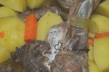 Párolt sertésborda burgonyával - lépésről lépésre recept fotók (gőzölt) Párolt sertésborda burgonyával - lépésről lépésre recept fotók