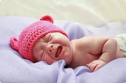 Az örök sírni, álmatlan éjszaka és nappal nyugtalan hogyan lehet túlélni az első évben a baba
