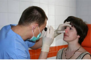 Vírusos arcüreggyulladás - tünetek és a kezelés gyermekek és felnőttek részére