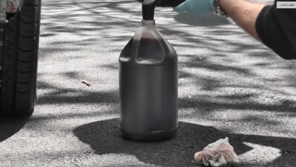 Cseréje az automata sebességváltó olaj Nissan saját kezében (a kezüket) Olajcsere az automata sebességváltó Nissan saját kezűleg