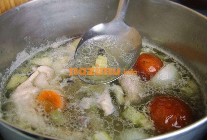 Fagyasztott csirke leves - recept a téli fényképpel (fagyasztott) Fagyasztott csirke leves - recept a téli képpel