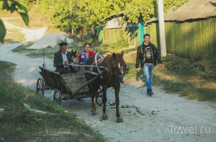 Üdülő-byto Moldovan gazda (farmer) Lakó byto Moldovan paraszt
