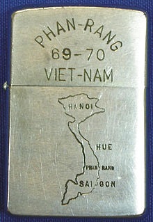 Zippo - Ez (Zippo Manufacturing Company) Zippo - ez