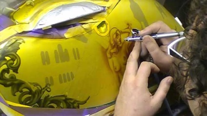 Airbrush egy motorkerékpár (motorbicikli) Airbrush egy motorkerékpár