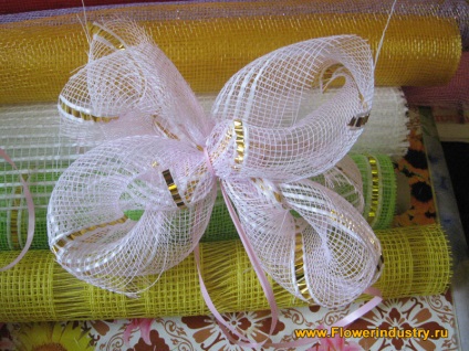 Bow a kezüket a háló (kéz) Bow a kezüket a rács