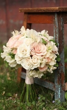 Menyasszonyi csokor rózsa, rózsa, válassza ki a forma és szín