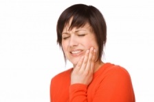 Чотири відповіді на питання чому болить вилікуваний зуб