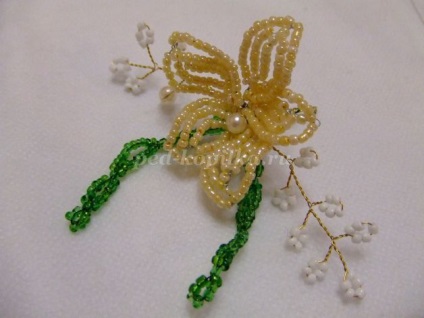Virágok egy kosár gyöngyök (beads kezeddel Master Class) Virágok a gyöngyöket egy kosárban