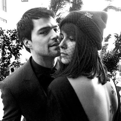 Danila Kozlovsky és ol'ga Zuyeva (ol'ga) Danila Kozlovsky és Olga Zueva