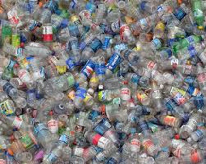 Törő műanyag újrahasznosítás saját kezét