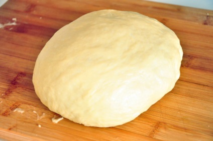 Kelt tészta tej (tej) Kelt tészta tejjel