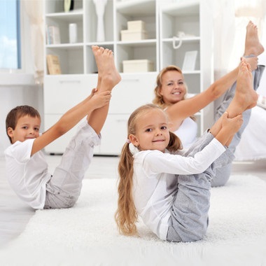 Testnevelés egy gyermek 6 egyszerű gyakorlatok, hogy meg tudod csinálni otthon - veszek