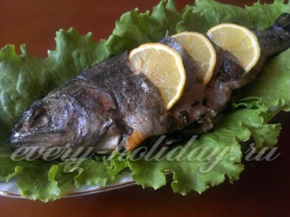 Pisztráng Töltött sült a kemencében (recept) Pisztráng Töltött sült a kemencében