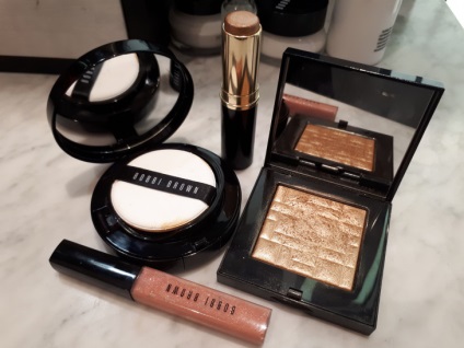 Major trendek 2017 smink mondja művészeti igazgatója Bobbi Brown (2017) Major trendek 2017 smink mondja művészeti igazgatója Bobbi Brown