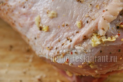 Dobverő pulyka a sütőben recept fényképpel (Törökország) Dobverő pulyka a sütőben recept egy fotó