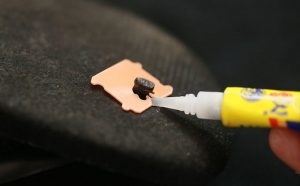 Mivel flop fix (fix) Hogyan erősít a flip-flop